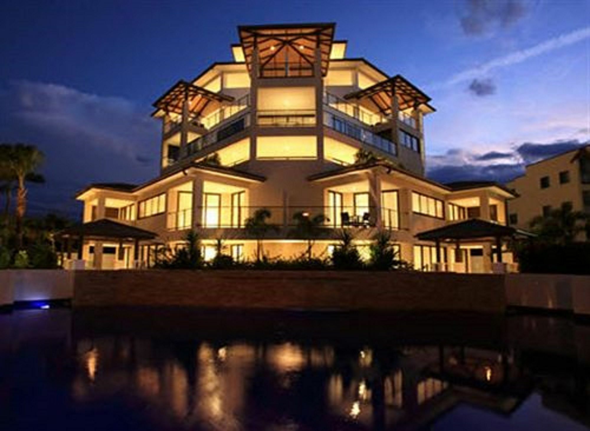 Grand Mercure Allegra Херви Бей Екстериор снимка The Royal