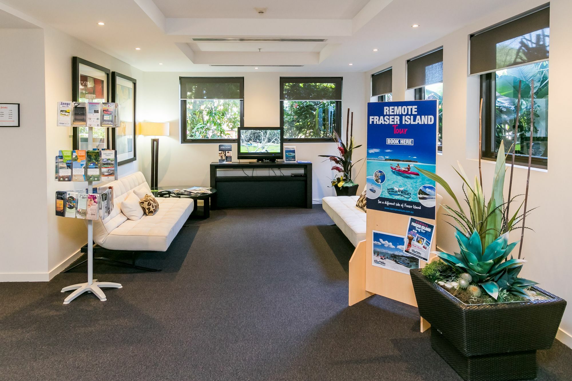 Grand Mercure Allegra Херви Бей Екстериор снимка Fraser Island Visitor Centre